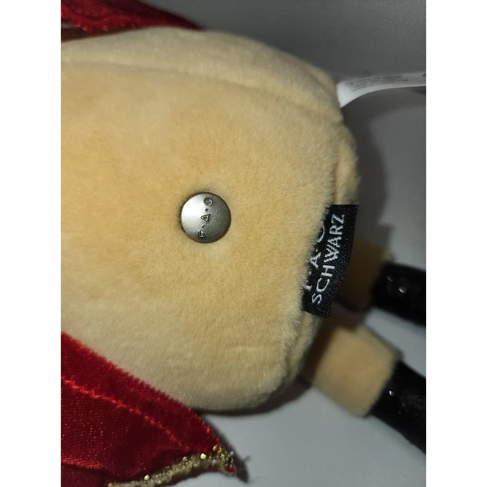 FAO Schwartz Glow Brights Nutcracker Lion King Plush‎ Sounds and lights